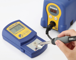 Měření teploty pájecího hrotu pomocí měřiče HAKKO FG-100